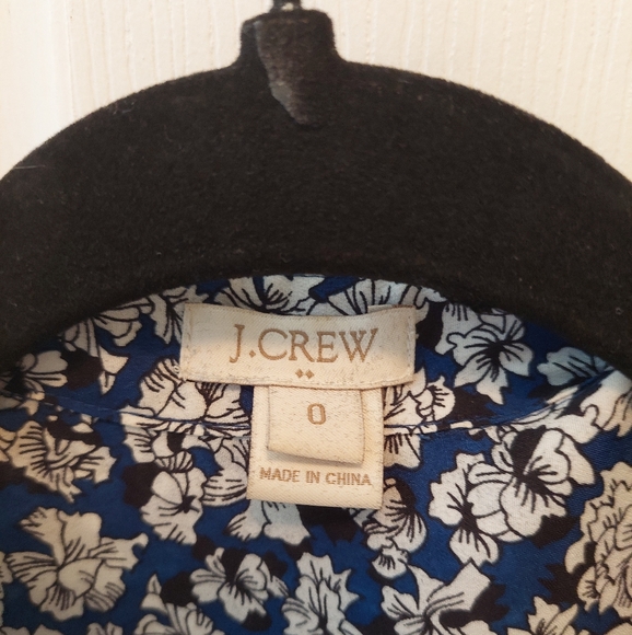 J Crew sleeveless blouse - Picture 2 of 4